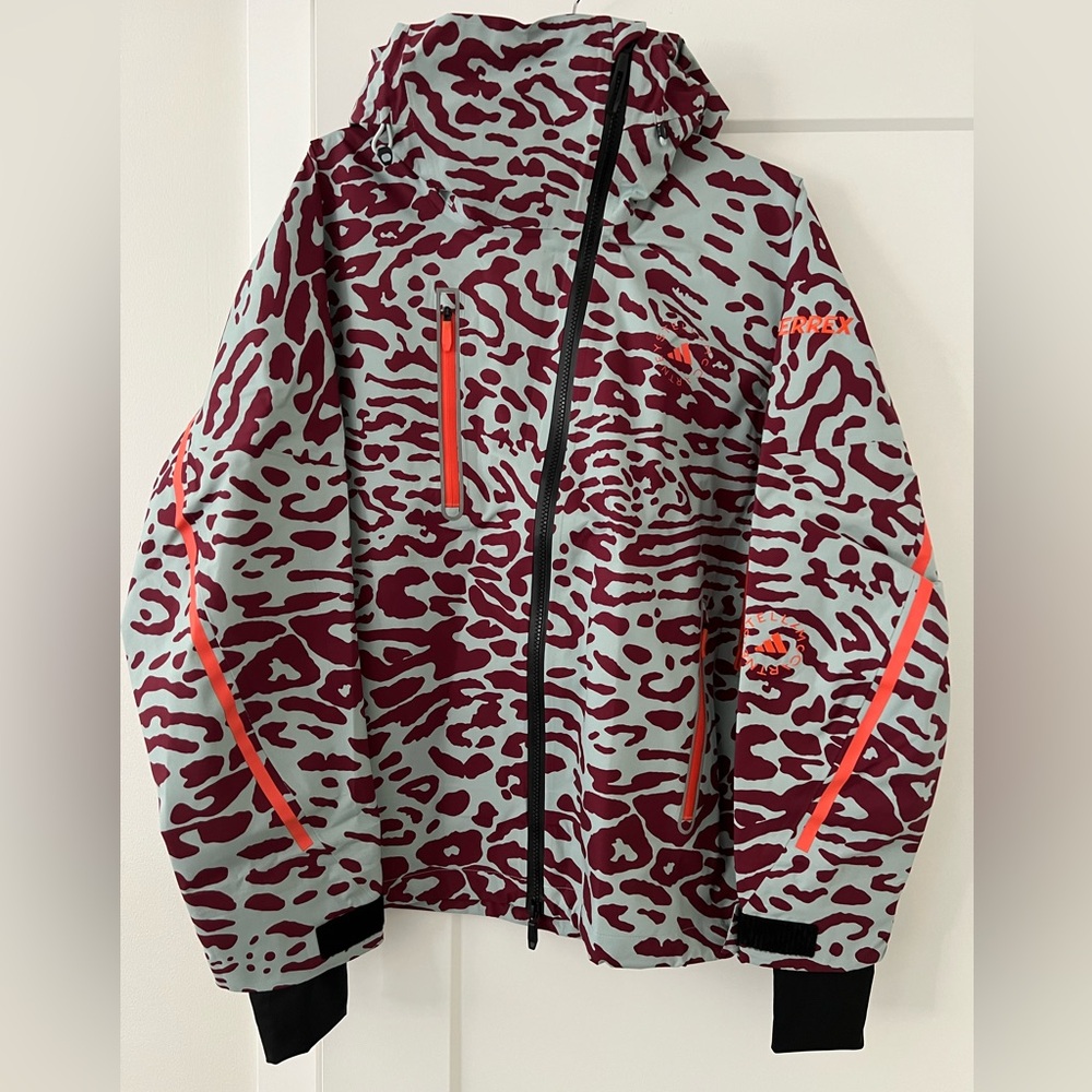 adidas by stella mccartney X Terrex True Nature 2L Jacket - Picture 6 of 9